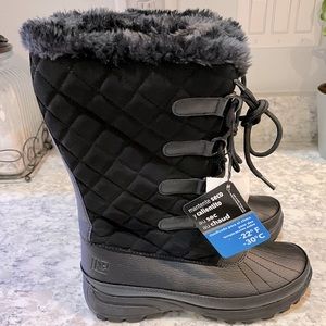 Rugged Outback Snow Boots